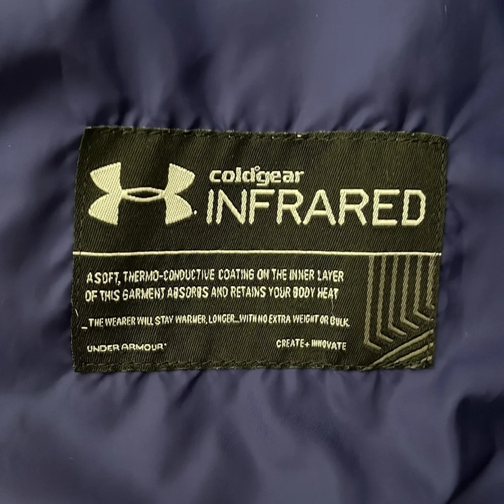 Girls Under Armour SZ L infrared cold gear jacket.Zip front & pockets.Excellent